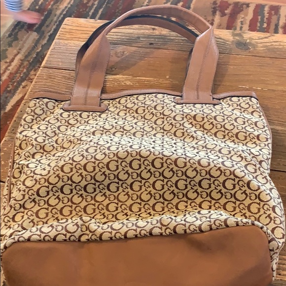 Brown guess bag - Picture 2 of 3